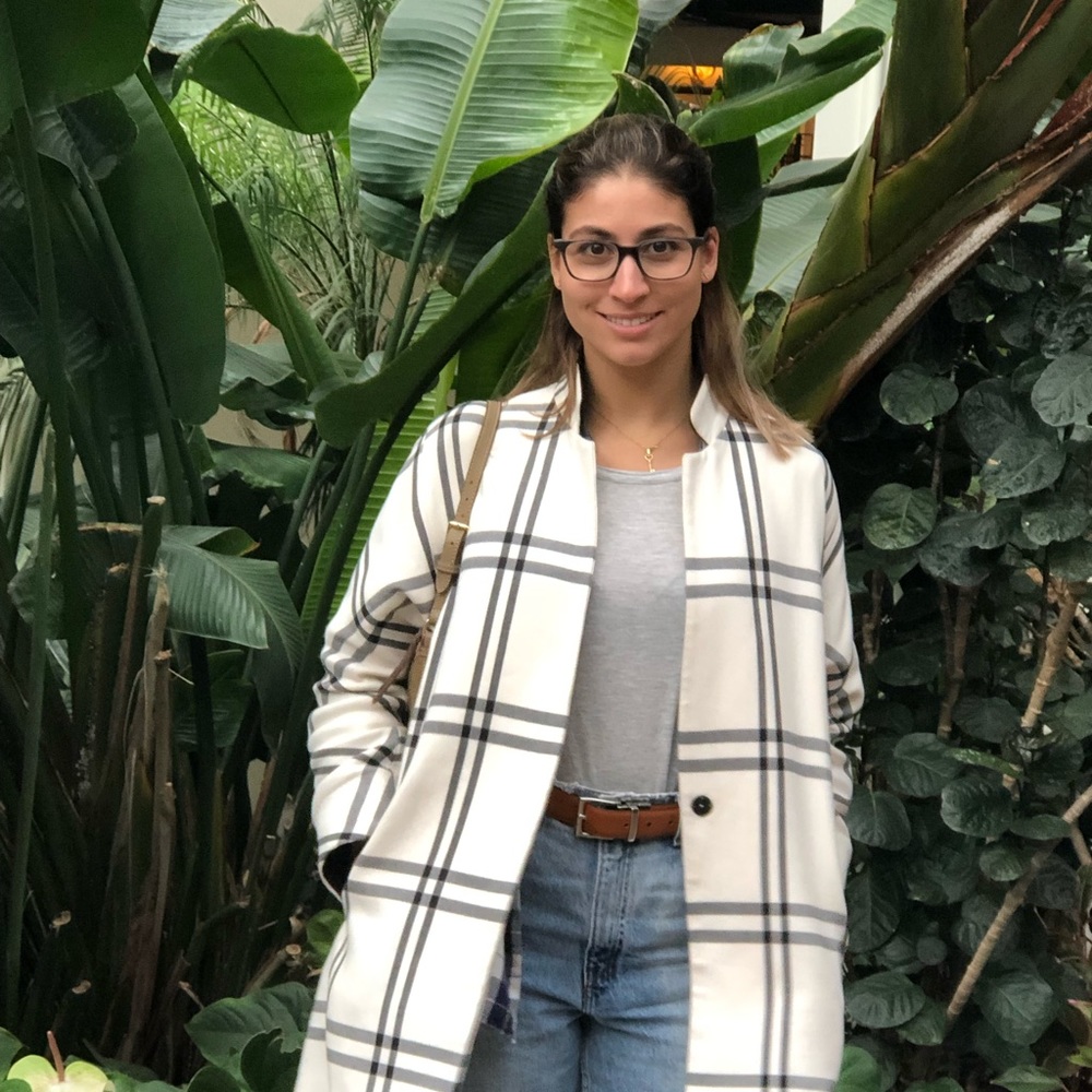 Meet your Posher, Maria
